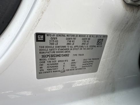 Used 2017 Chevrolet Silverado 1500 LTZ w/ Texas Edition image 29