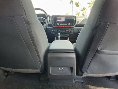Certified 2025 Nissan Frontier PRO-4X w/ Tow Package AWD/4WD image 14
