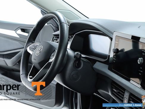 Used 2025 Volkswagen Jetta SE w/ Sunroof Package FWD image 69