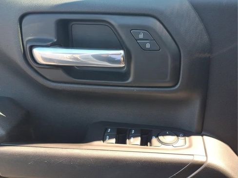 Used 2020 Chevrolet Silverado 1500 W/T w/ WT Value Package AWD/4WD image 16