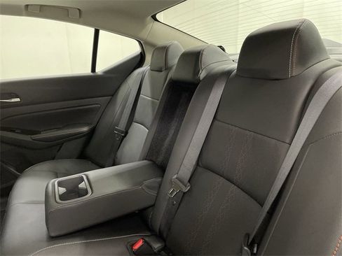 Certified 2024 Nissan Altima 2.0 SR image 16
