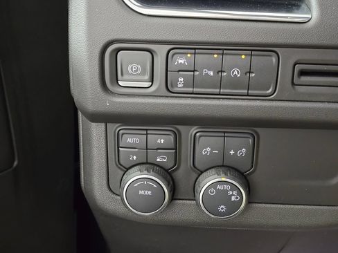 Used 2023 Chevrolet Tahoe RST AWD/4WD image 25