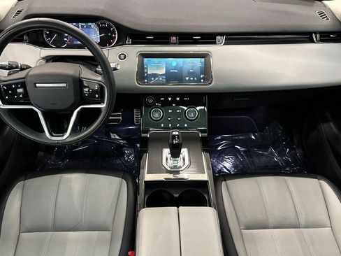 Used 2022 Land Rover Range Rover Evoque R-Dynamic S image 17