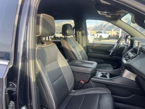 Certified 2023 Chevrolet Suburban Premier image 38