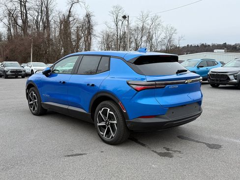 New 2026 Chevrolet Equinox EV LT image 4