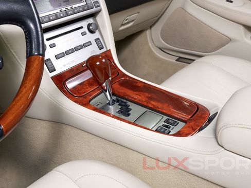 Used 2010 Lexus SC 430 Convertible image 52