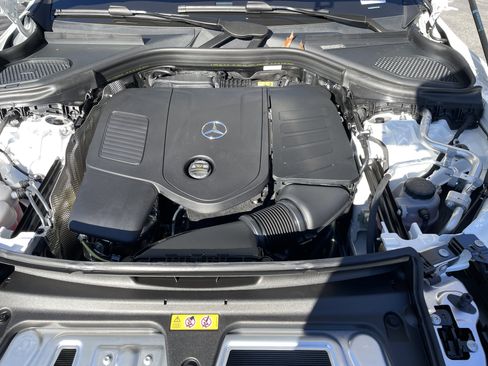 New 2026 Mercedes-Benz GLC 300 image 45