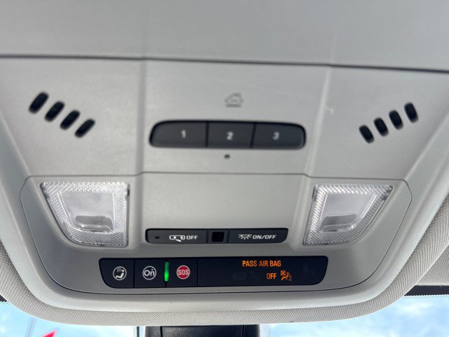 Used 2023 GMC Acadia SLT w/ Preferred Package FWD image 29