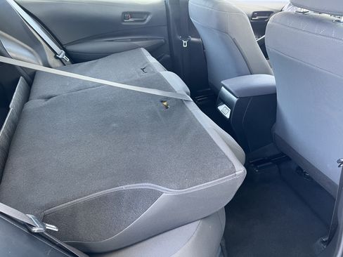 Used 2024 Toyota Corolla LE FWD image 21