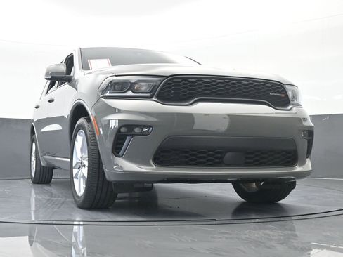 Used 2022 Dodge Durango GT image 68