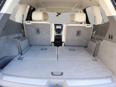 Used 2022 Cadillac XT6 Premium Luxury image 27