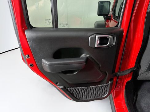 Used 2023 Jeep Wrangler Unlimited AWD/4WD image 24