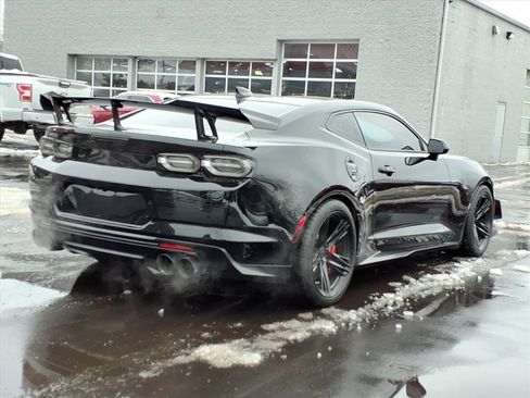 Used 2019 Chevrolet Camaro ZL1 image 5