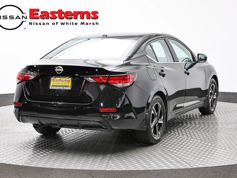 Used 2025 Nissan Sentra SV FWD image 5