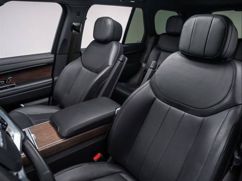 Used 2023 Land Rover Range Rover SE AWD/4WD image 15