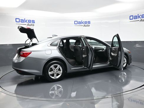 Used 2024 Chevrolet Malibu LT image 55