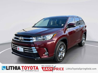 Used 2019 Toyota Highlander Limited Platinum