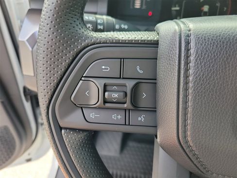 New 2025 Toyota Tacoma SR5 image 19