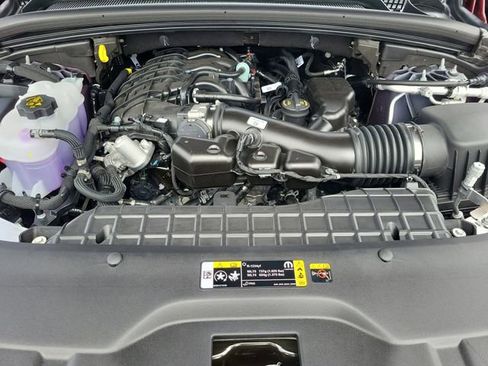 New 2026 Jeep Grand Cherokee L Laredo image 18