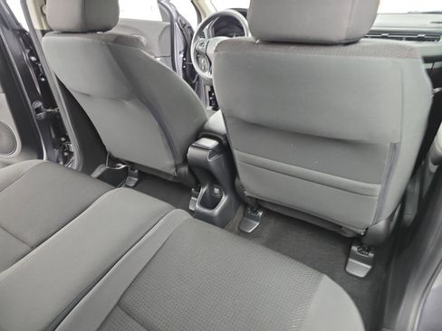 Used 2022 Honda HR-V LX image 11
