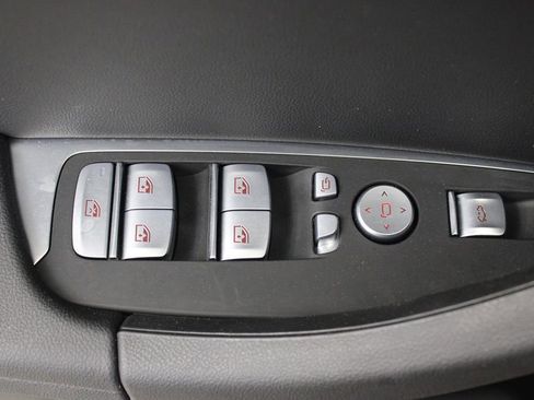 Used 2024 BMW X3 sDrive30i w/ Premium Package w/ZPA image 19