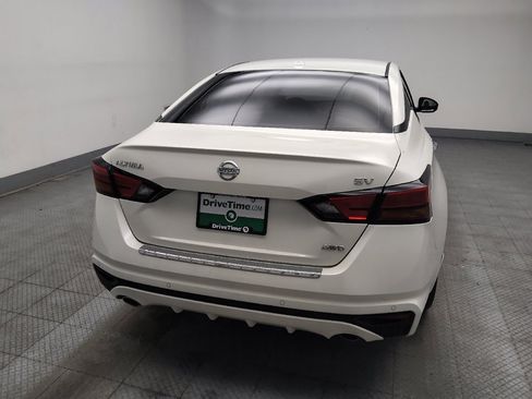 Used 2021 Nissan Altima 2.5 SV w/ SV Premium Package image 7