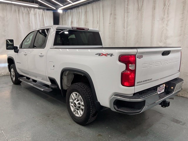 Used 2025 Chevrolet Silverado 2500 LT w/ Convenience Package AWD/4WD image 5