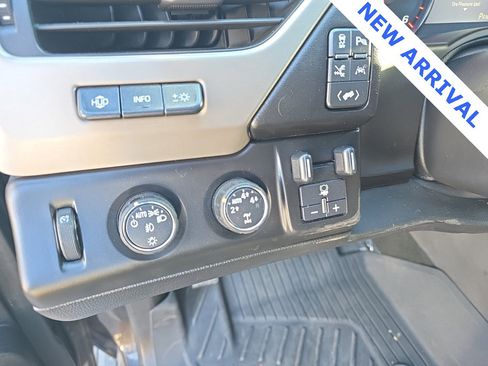 Used 2016 GMC Yukon XL Denali w/ Open Road Package image 16