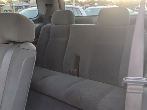 Used 2006 Dodge Durango SLT image 10