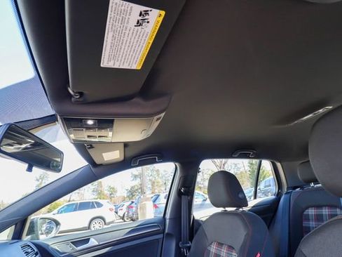 Used 2019 Volkswagen GTI Rabbit Edition image 32