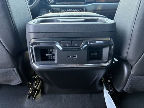 New 2026 Chevrolet Silverado 1500 High Country w/ High Country Premium Package image 19