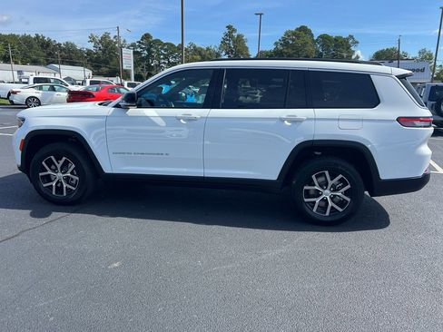 New 2025 Jeep Grand Cherokee L Limited w/ Trailer Tow Package image 14