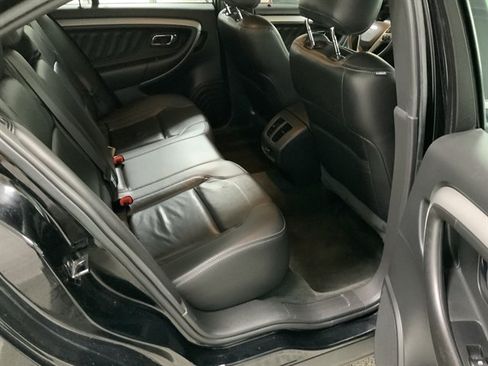 Used 2018 Ford Taurus SEL w/ Equipment Group 201A AWD/4WD image 18