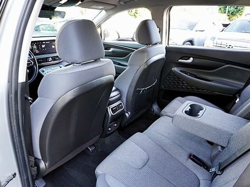 Certified 2023 Hyundai Santa Fe SEL image 18