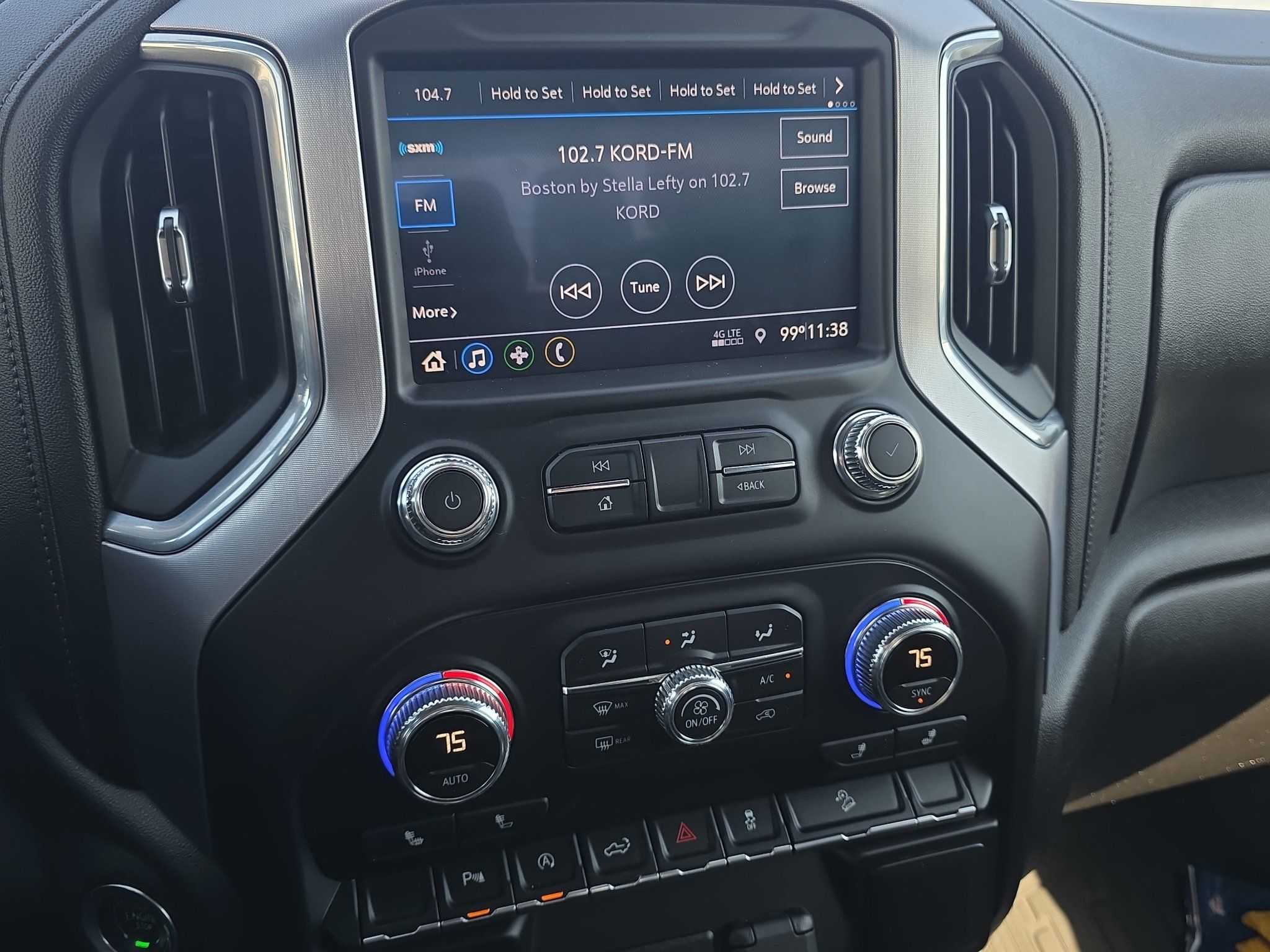 Used 2021 GMC Sierra 1500 Elevation AWD/4WD image 12