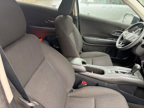 Used 2016 Honda HR-V EX image 21