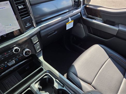 New 2026 Ford F250 Lariat w/ Lariat Premium Package AWD/4WD image 20