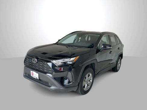 Certified 2025 Toyota RAV4 XLE AWD/4WD image 1