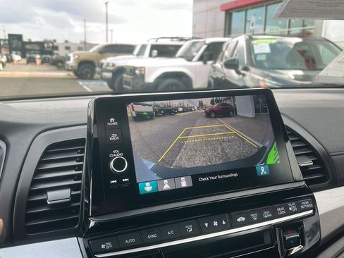 Used 2025 Honda Odyssey Sport-L image 36