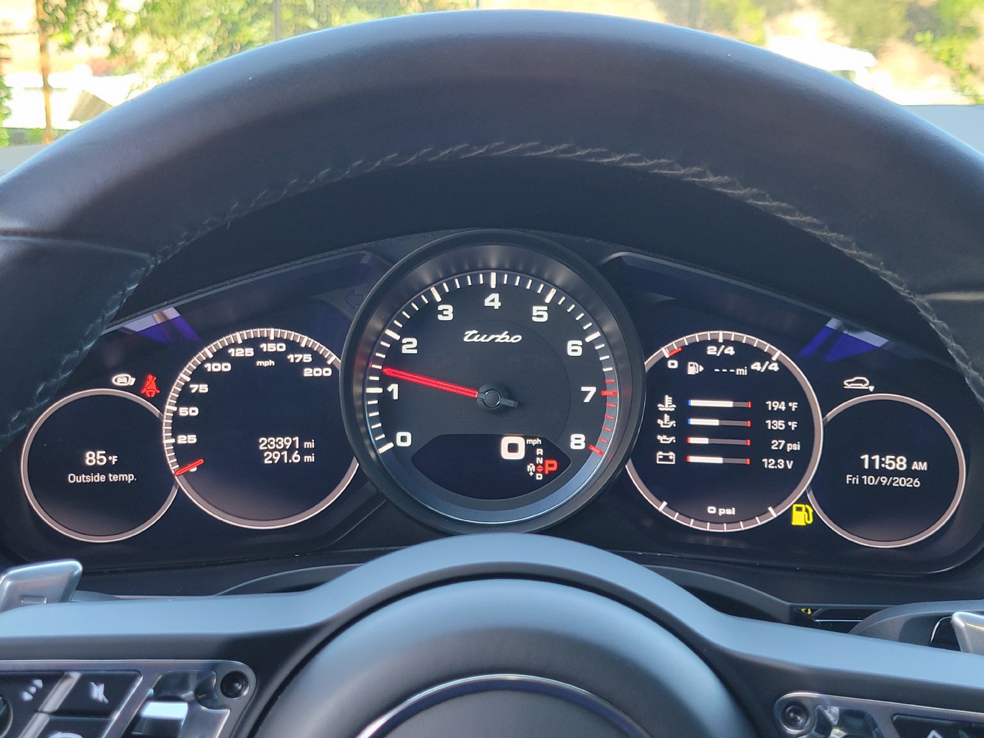 Certified 2022 Porsche Cayenne Turbo AWD/4WD image 15