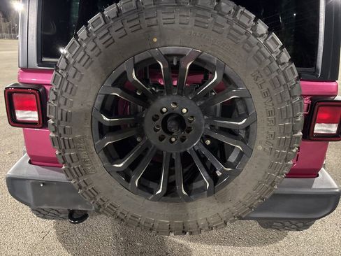 Used 2021 Jeep Wrangler Unlimited Sport image 10