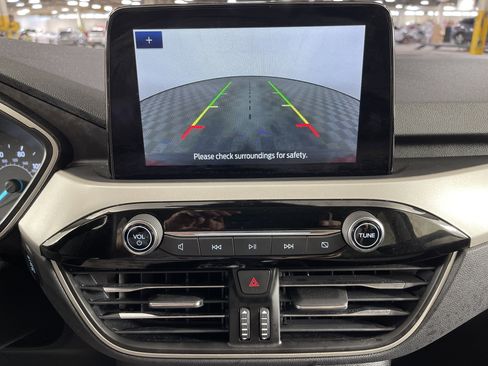 Used 2022 Ford Escape SE w/ Convenience Package image 22