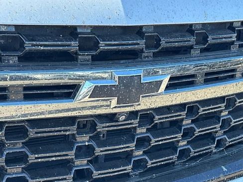 Used 2022 Chevrolet Tahoe Z71 w/ Luxury Package image 9