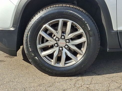 Used 2019 GMC Acadia SLE w/ Driver Alert Package I image 11