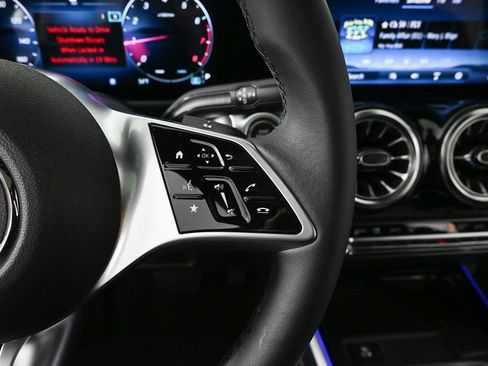 New 2026 Mercedes-Benz GLB 250 image 11