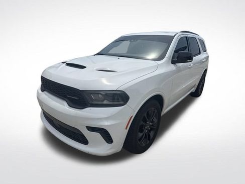 Used 2024 Dodge Durango GT RWD image 3