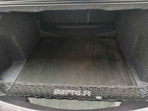 Used 2017 Chevrolet Impala Premier w/ Enhanced Convenience Package image 16