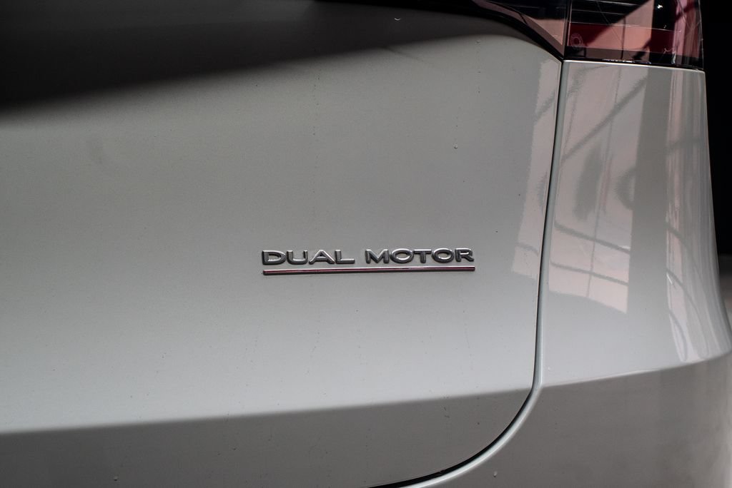 Used 2021 Tesla Model Y Performance AWD/4WD image 18