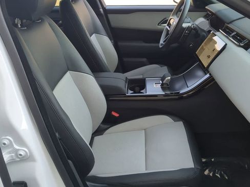 Used 2026 Land Rover Range Rover Velar Dynamic SE image 23