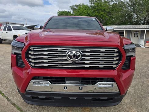 Used 2025 Toyota Tacoma Limited image 2